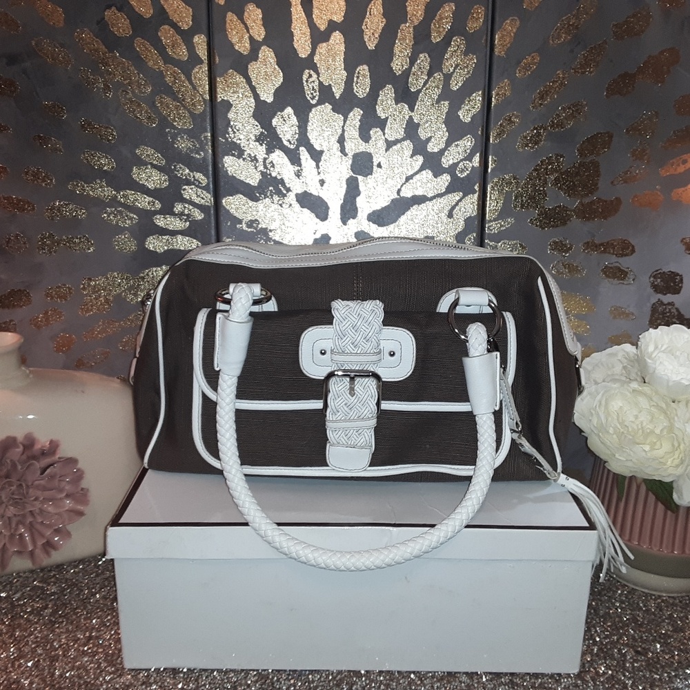 NWOT. Rafe SPRING Purse Brown & white